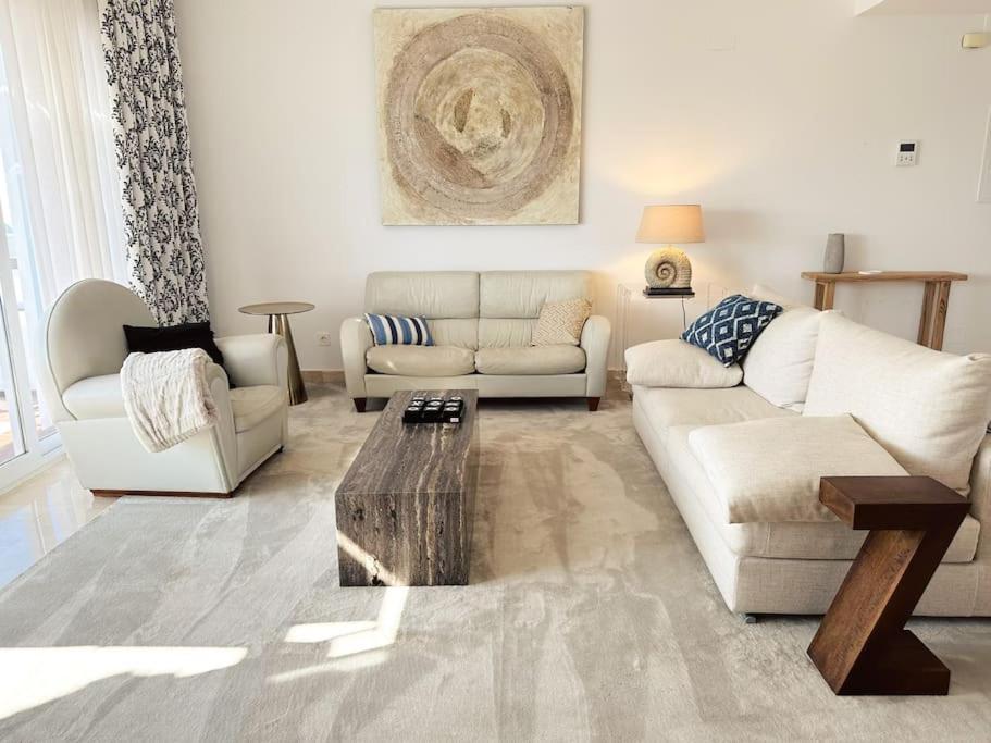 Apartmán Oceanview Luxury Penthouse Estepona Exteriér fotografie